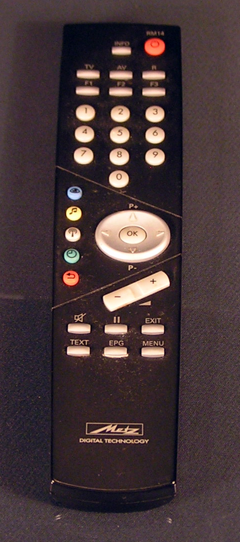 Metz Axio Pro 32 Fhdtv 100 Ct Metz Axio 32 silber 32" 32TQ22 LCD TV Fernseher mit Fuß + FB, BA